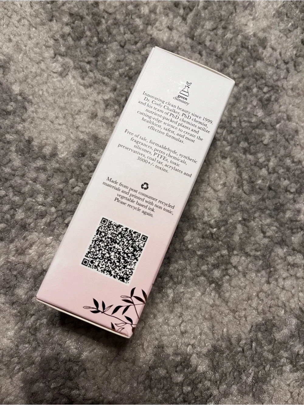 100% pure 2nd skin foundation SHADE 4 Non Toxic Clean Beauty Full Coverage